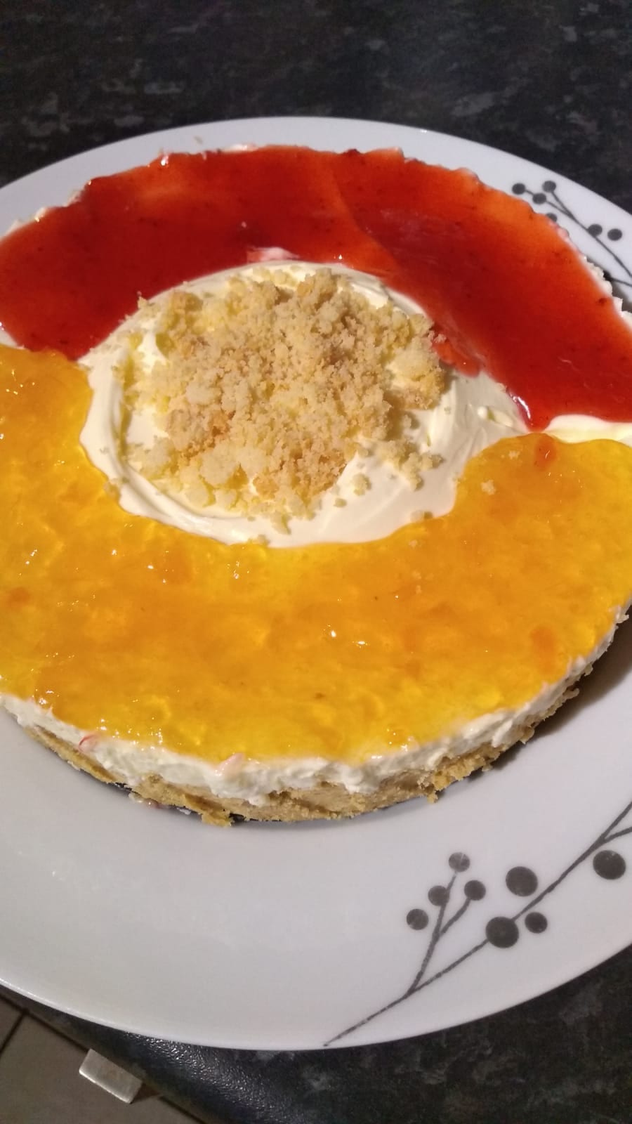 Cheescake Strawberry and Apricot Jam